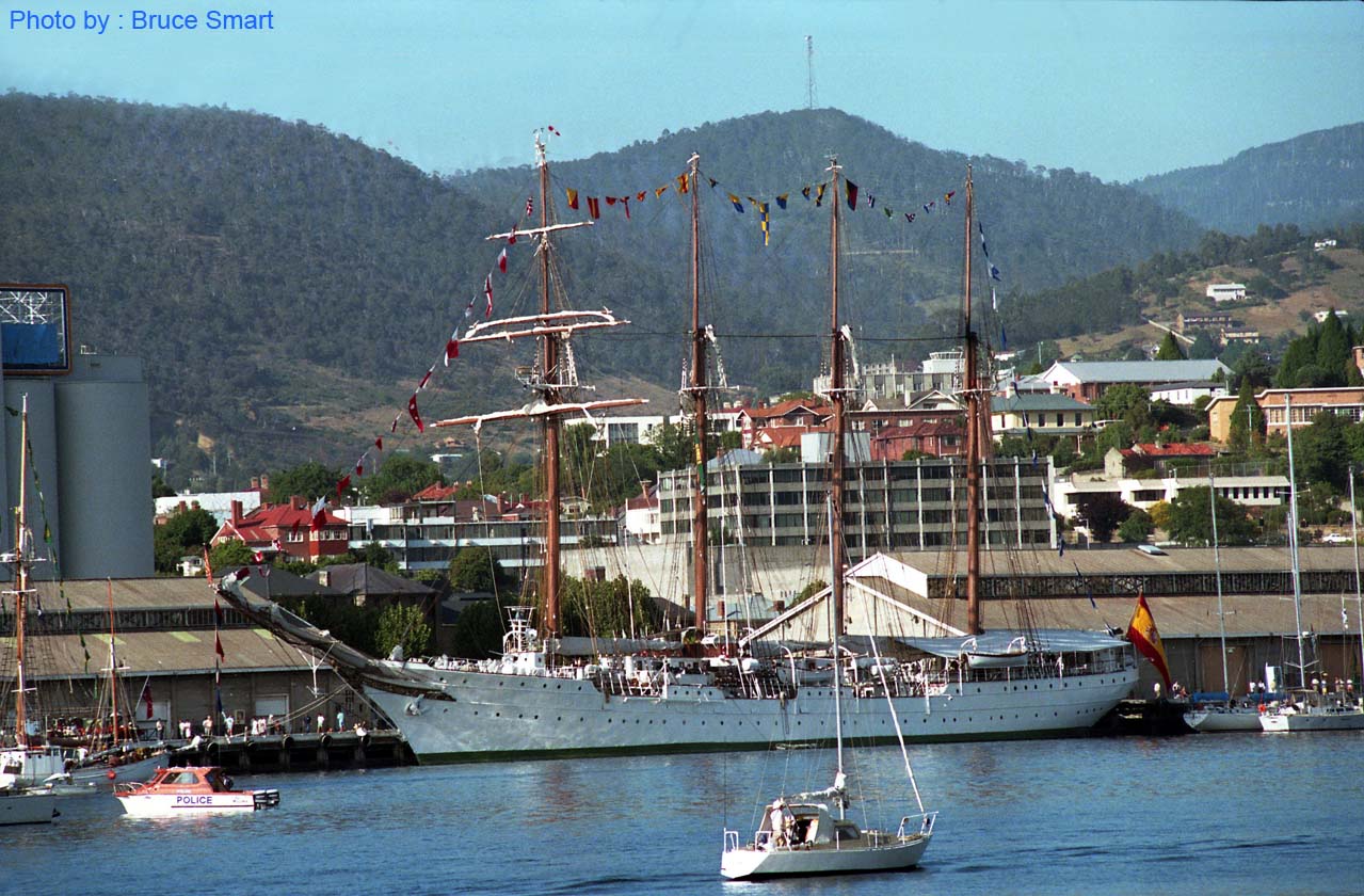 TS88-011 - Juan Sebastian De Elcano, Spain