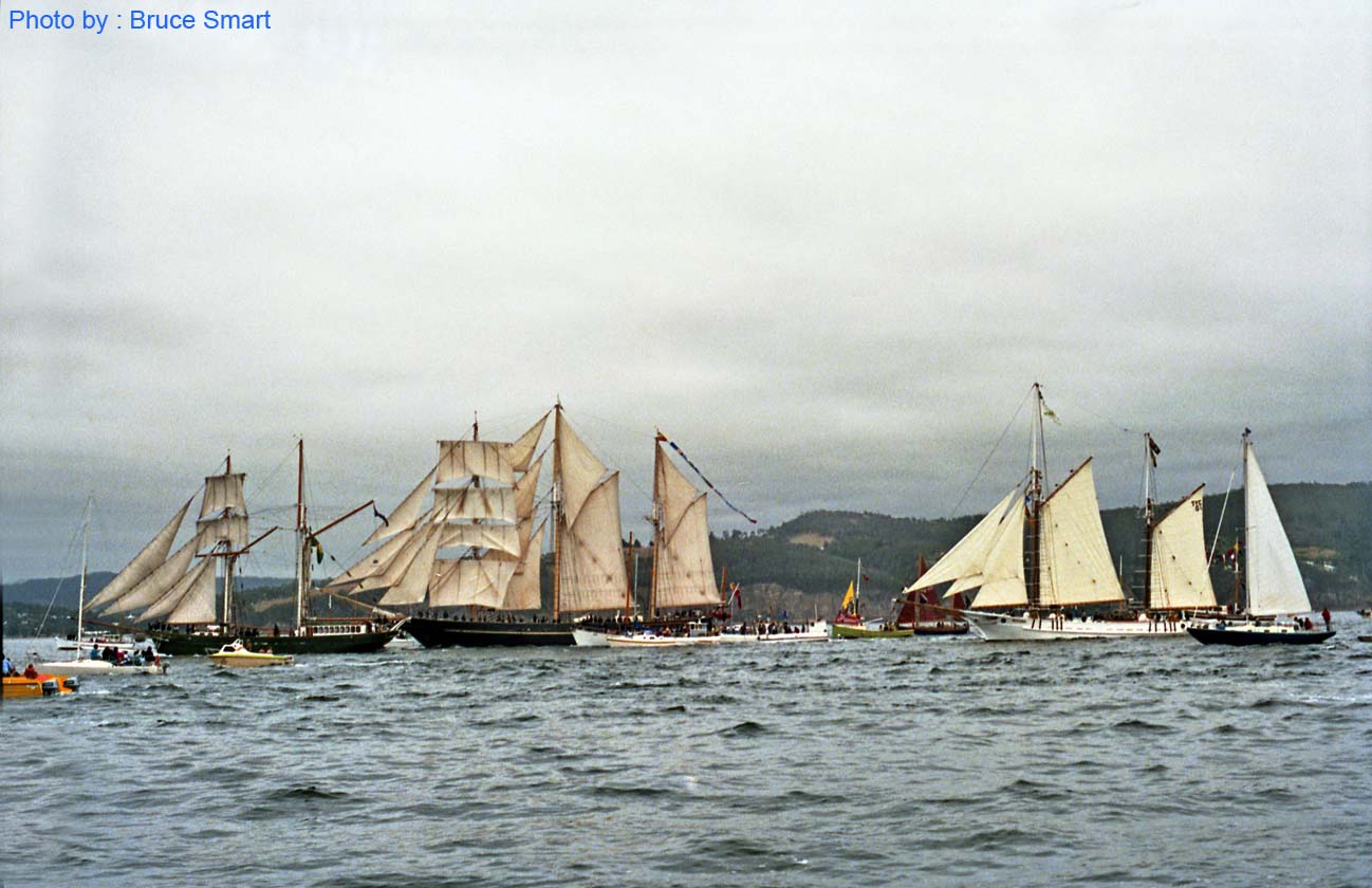 TS88-032 - Solway Lass, Leeuwin & Defender