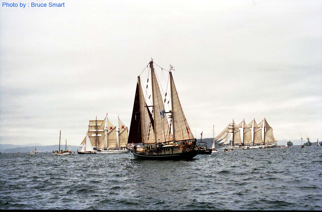 TS88-134 - Shabab Oman, Sol & JS De Elcano