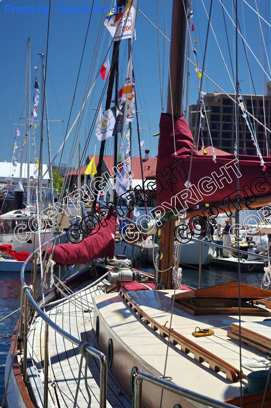 WB2011-064
